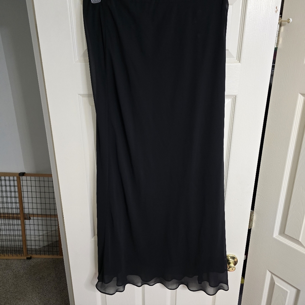 Chic Black Maxi Skirt for Women